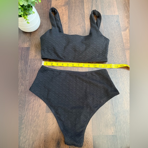 Black Textured Bikini - Picture 4 of 6